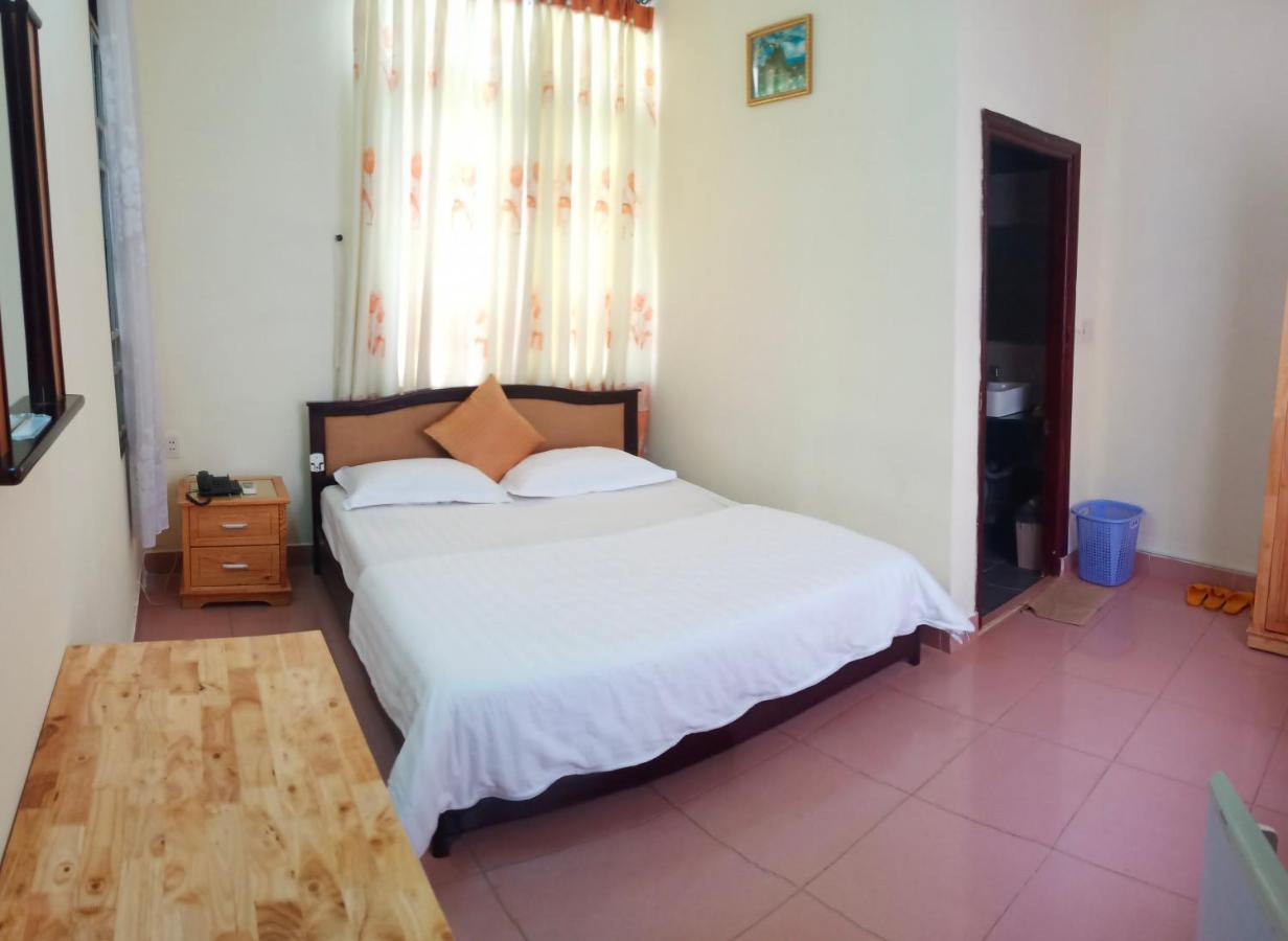 Cat Phu Hotel Buon Ma Thuot Exterior photo